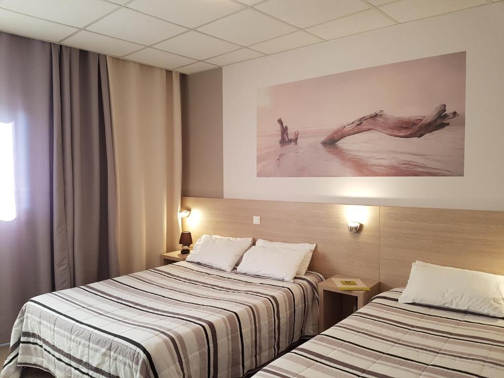 Logis Hotel Restaurant Du Midi - Rodez Centre Kültér fotó
