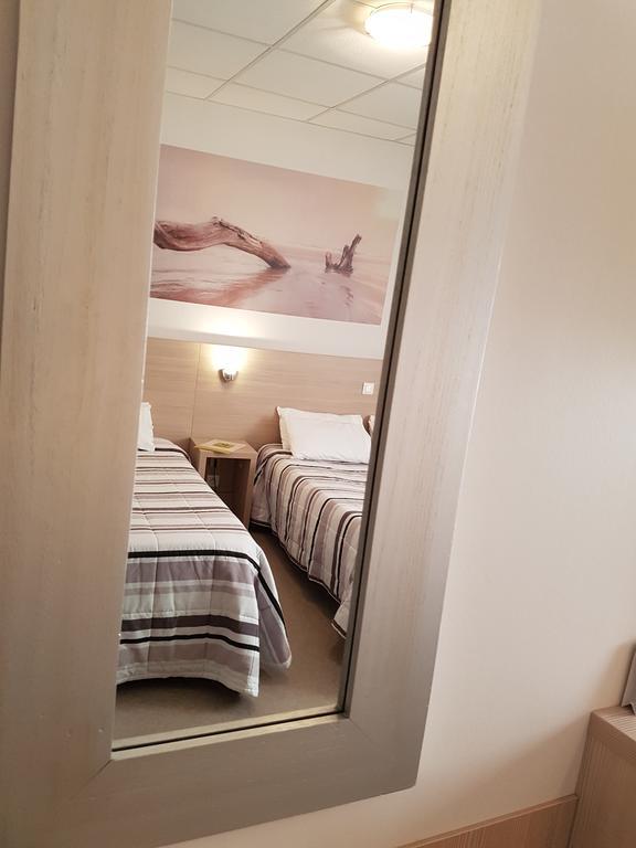 Logis Hotel Restaurant Du Midi - Rodez Centre Kültér fotó
