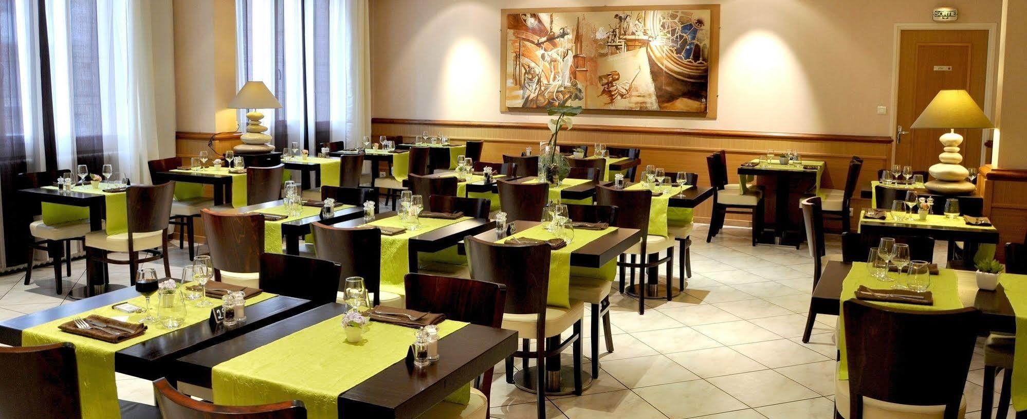 Logis Hotel Restaurant Du Midi - Rodez Centre Kültér fotó